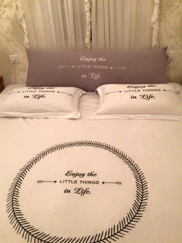 כריות מ100% כותנה